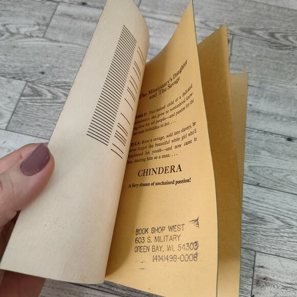 CHINDERA Nancy Cato 1976 Dell 1st Print Paperback Historical Fiction Brown Sugar - Picture 2 of 14